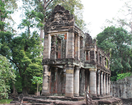 1DSC_-(636)-angkor-wat-810300