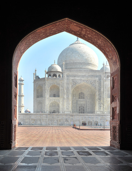 DSC_1358-taj-through-archway-adjusted-1114300