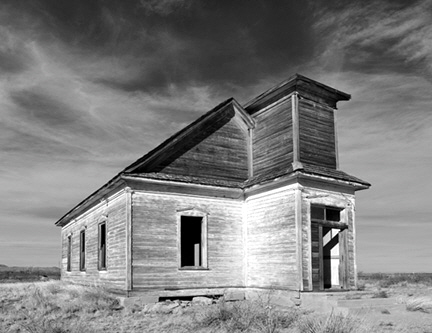 DSC_3435-8511360-v2-Vaughn-NM-BW-Green-Filter