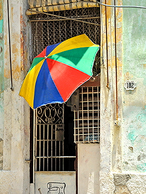 _DSC1175-(2)-Cuba-umbrella-ska-1216361