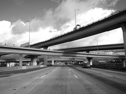 P1070018-8511360-GF